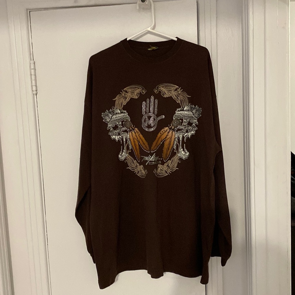 XXL Beautifully designed Coogi long sleeve t-shirt,dark brown in mint condition